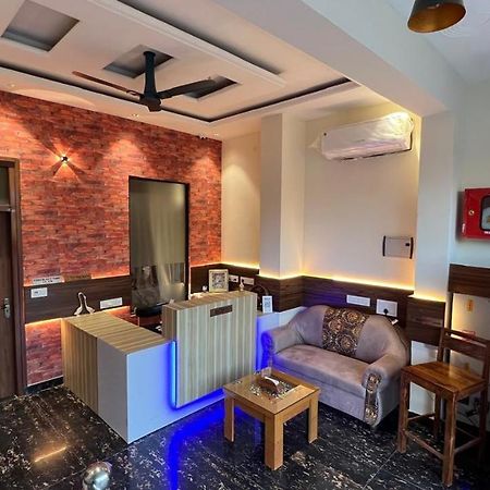 The Hotel Soho Zirakpur Екстериор снимка